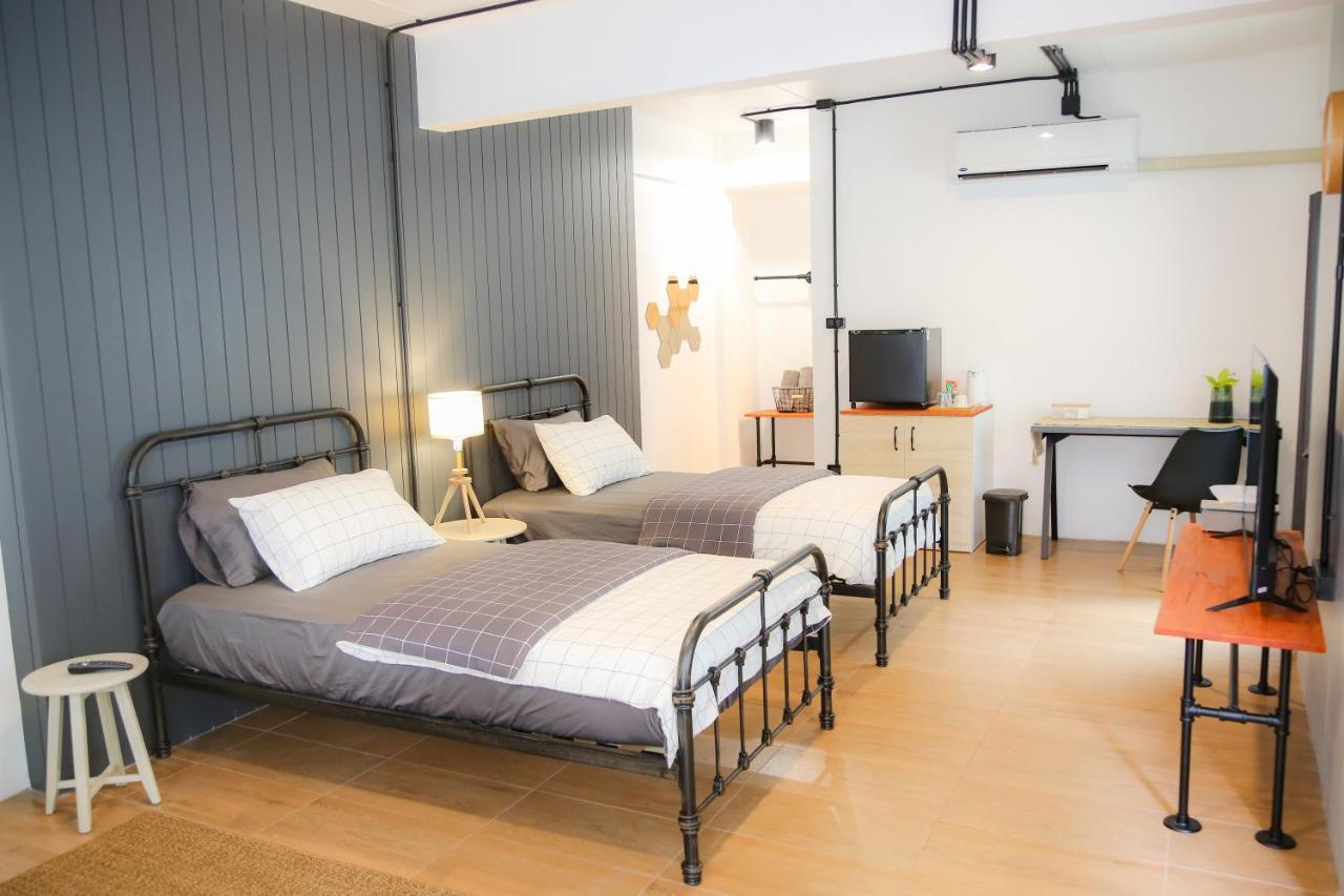 Sleep Sleep Suanphak Hotel Bangkok Luaran gambar